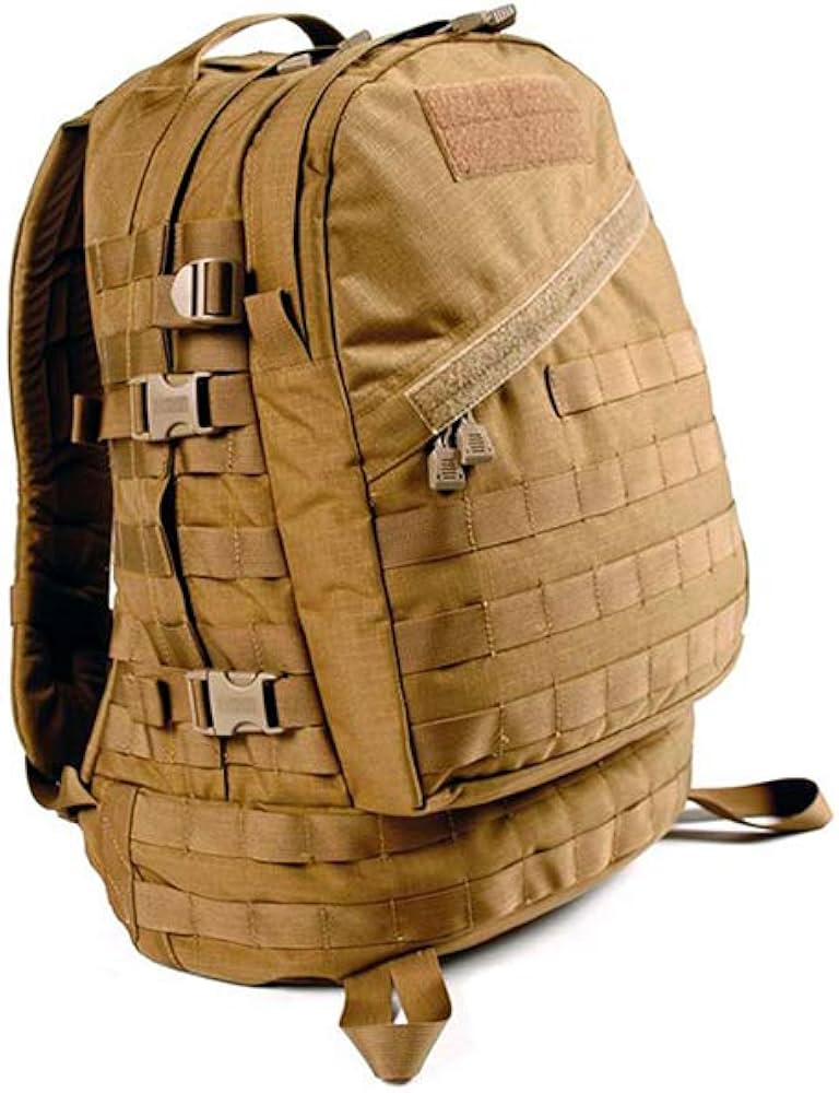 Amazon.co.jp: BLACKHAWK 超軽量 3日間アサルトパック - コヨーテタン