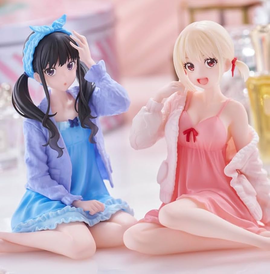 Amazon.co.jp: Desktop Cute 錦木千束 井ノ上たきな フィギュア : ホビー