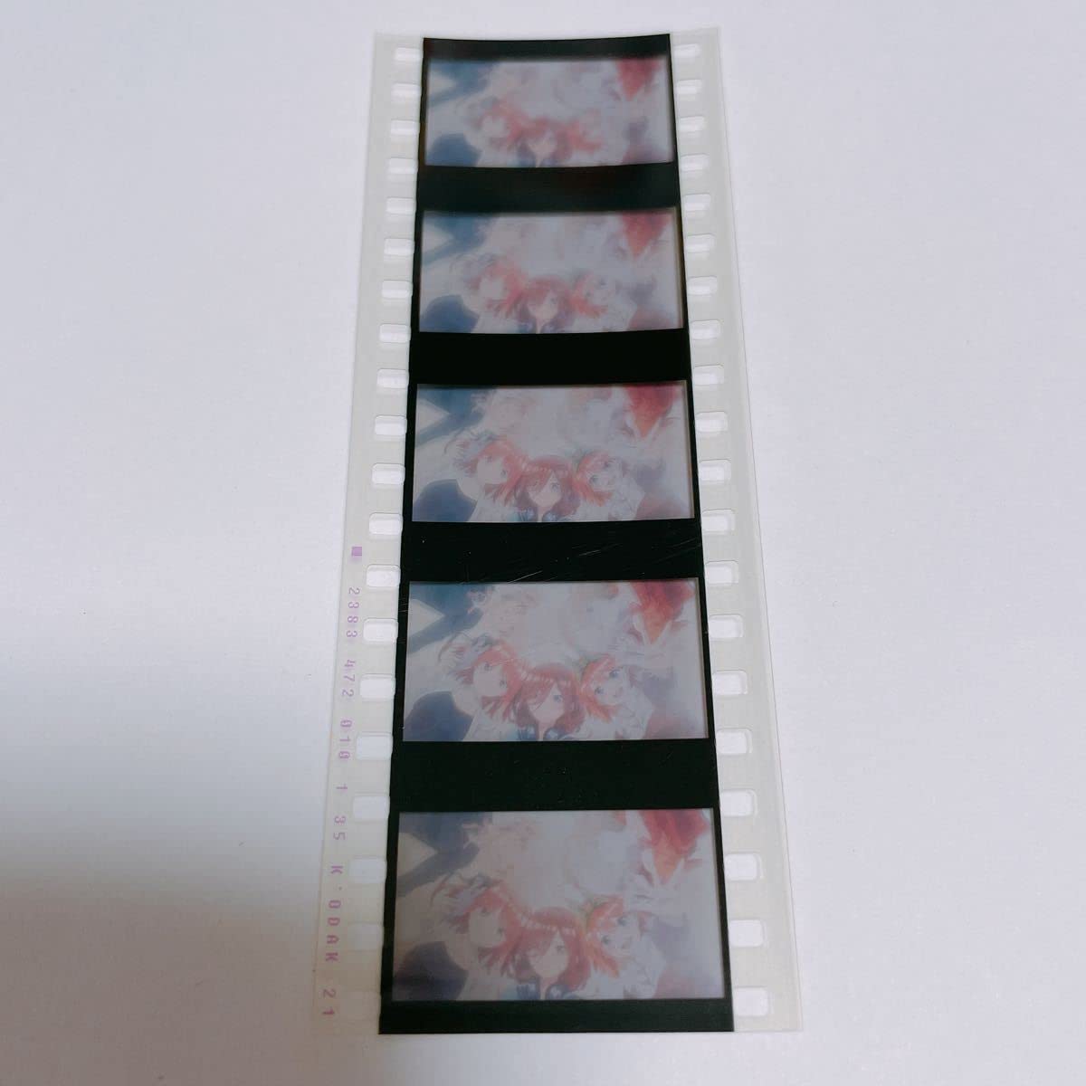 Amazon.co.jp: 映画 五等分の花嫁 特典 フィルム 一花 二乃 三玖 四葉