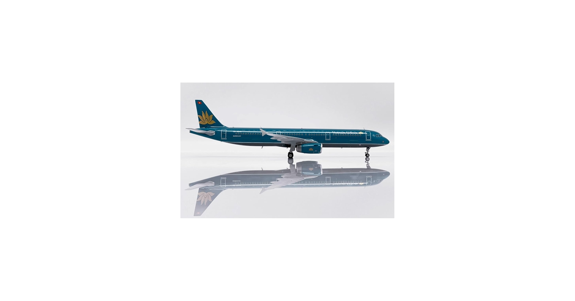 Amazon | JC Wings 1:200 LH2420 Vietnam Airlines ベトナム航空