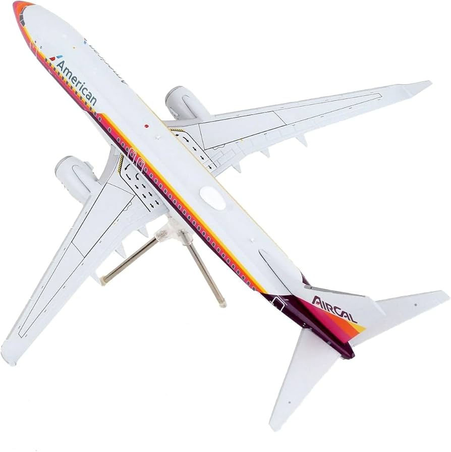 Amazon.com: GeminiJets Boeing 737-800 Commercial Aircraft American
