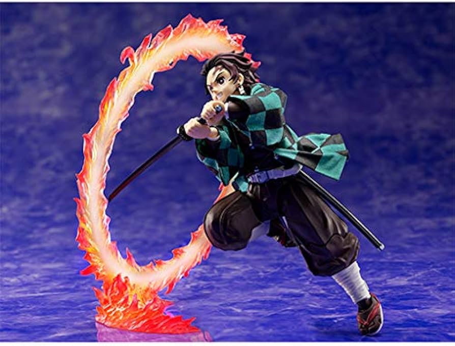 Amazon.co.jp: 鬼滅の刃 竈門炭治郎 フィギュア 1/12 BUZZmod. : ホビー