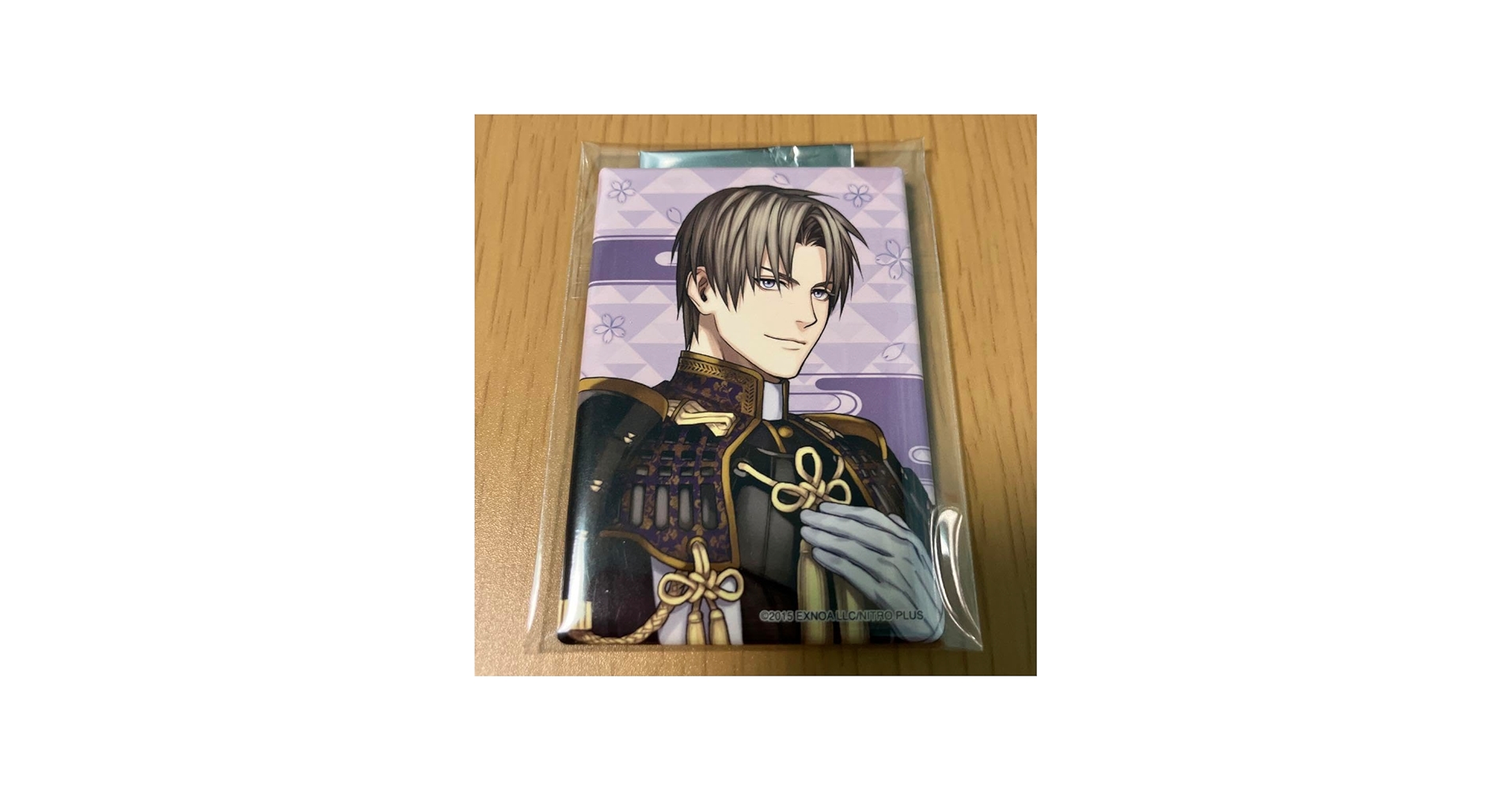 Amazon.co.jp: 刀剣乱舞 へし切長谷部 極 スクエア缶バッジ 缶バッチ