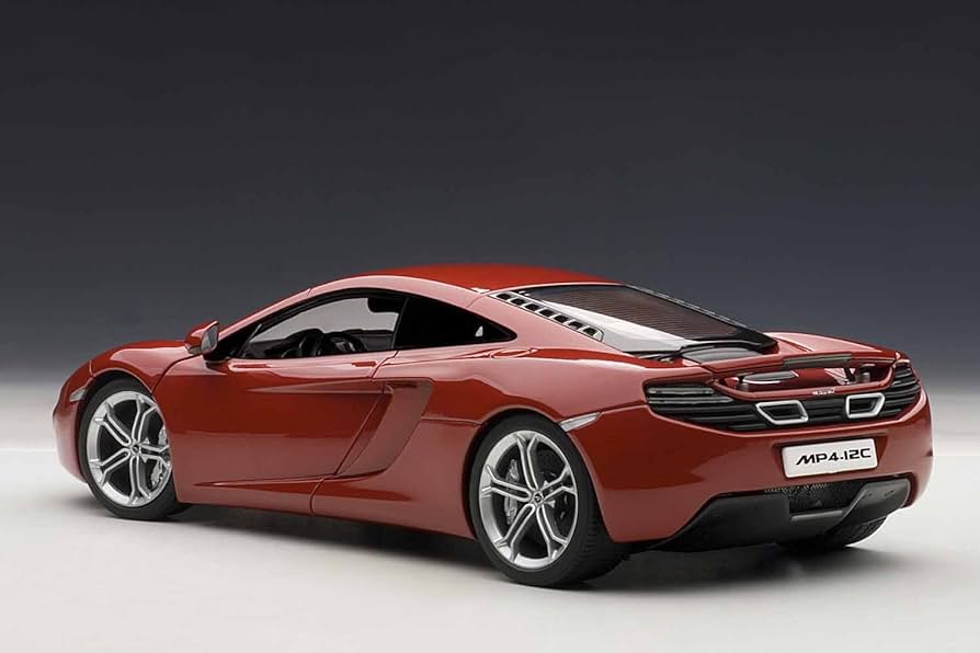 Amazon | AUTOart 1/18 マクラーレン MP4-12C (レッド) 完成品