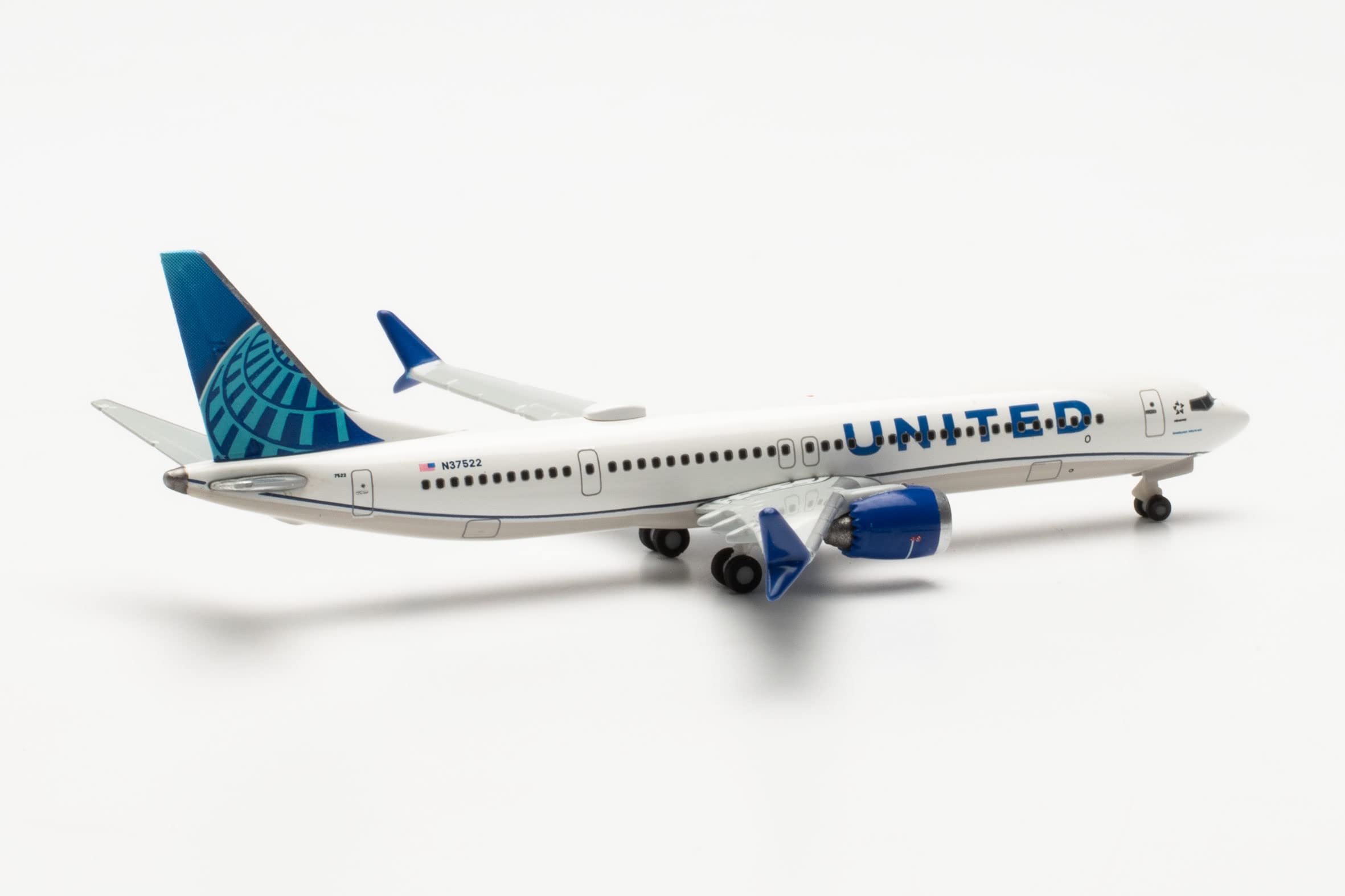 Amazon.co.jp: herpa 飛行機モデル ボーイング 737 Max 9