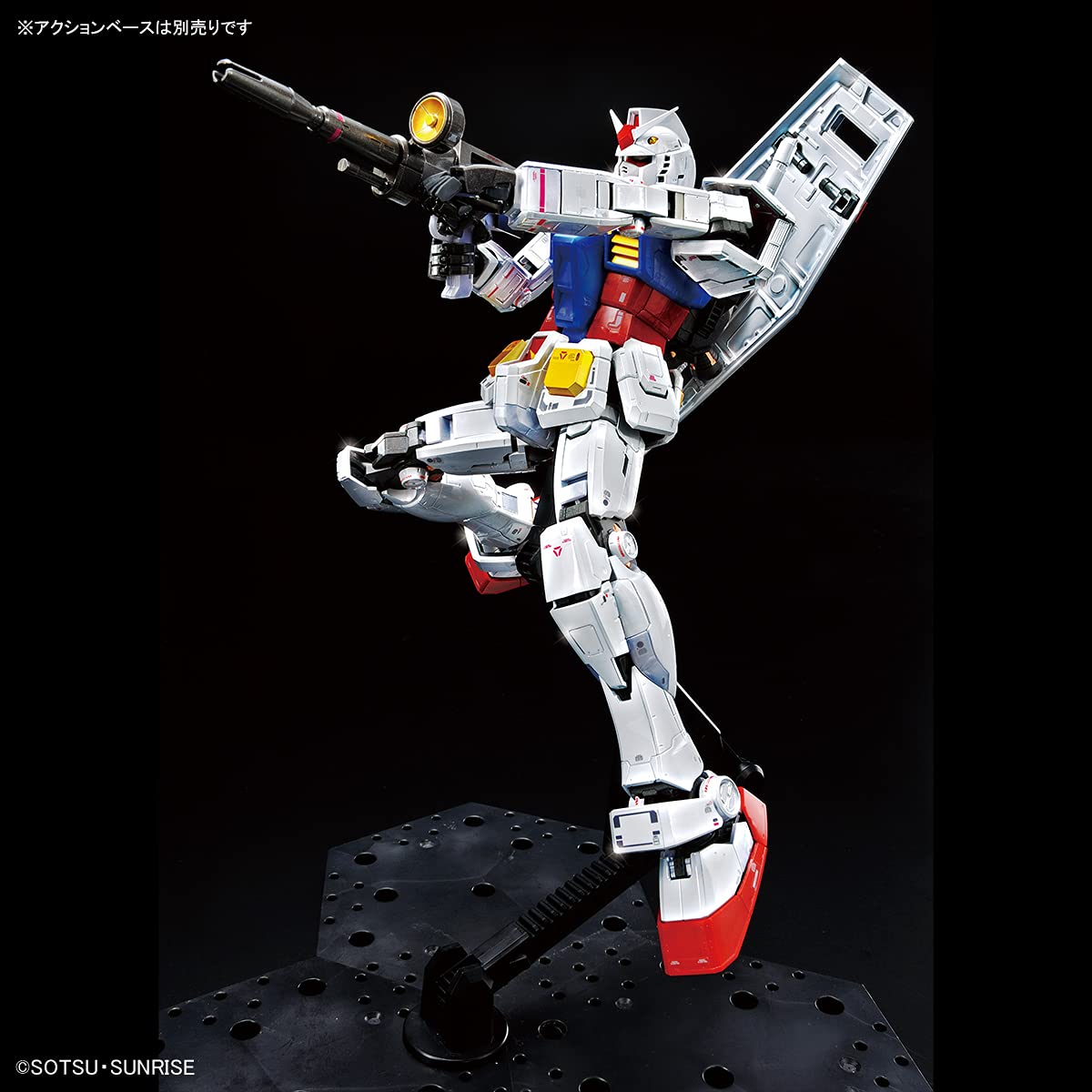 Amazon | バンダイスピリッツ MG 1/100 ガンダムベース限定 RX-78-2