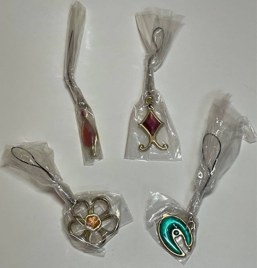 Amazon.co.jp: 魔法少女まどかマギカ ソウルジェムストラップ3 4種類