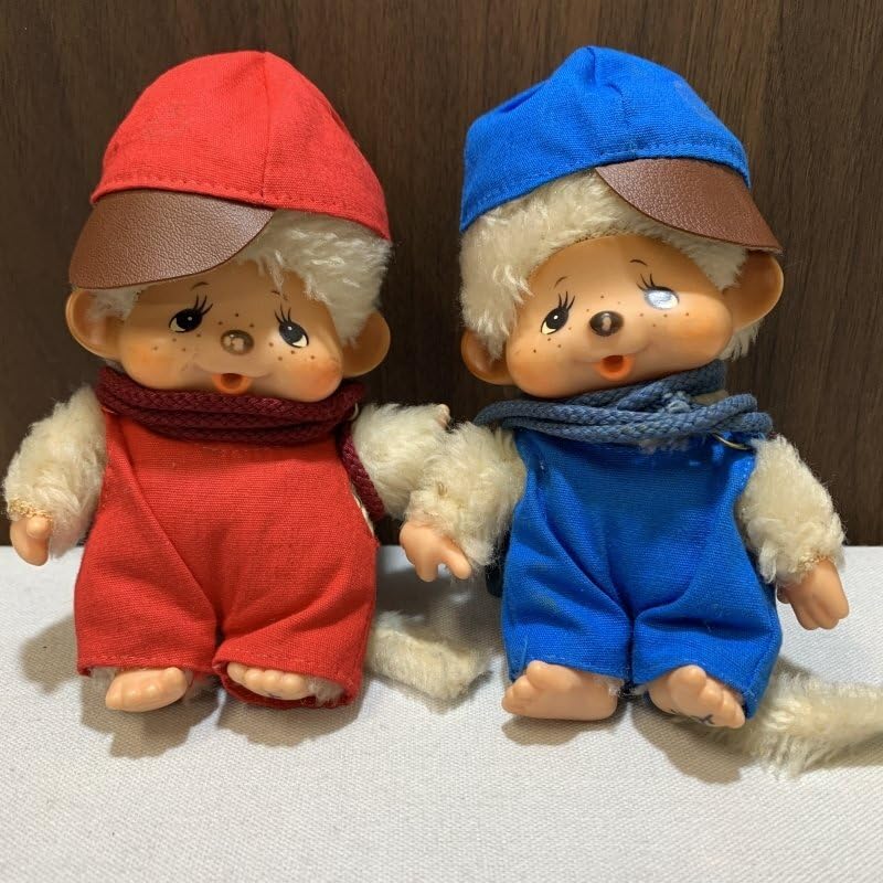 Amazon.co.jp: モンチッチ ペア 限定品 赤 青 ぬいぐるみ 2体 セット