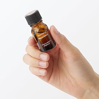 Amazon.co.jp: 無印良品 エッセンシャルオイル さくらブレンド