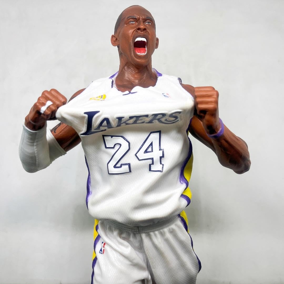 Amazon.co.jp: NBA コービーブライアント フィギュア 38cm ホワイト