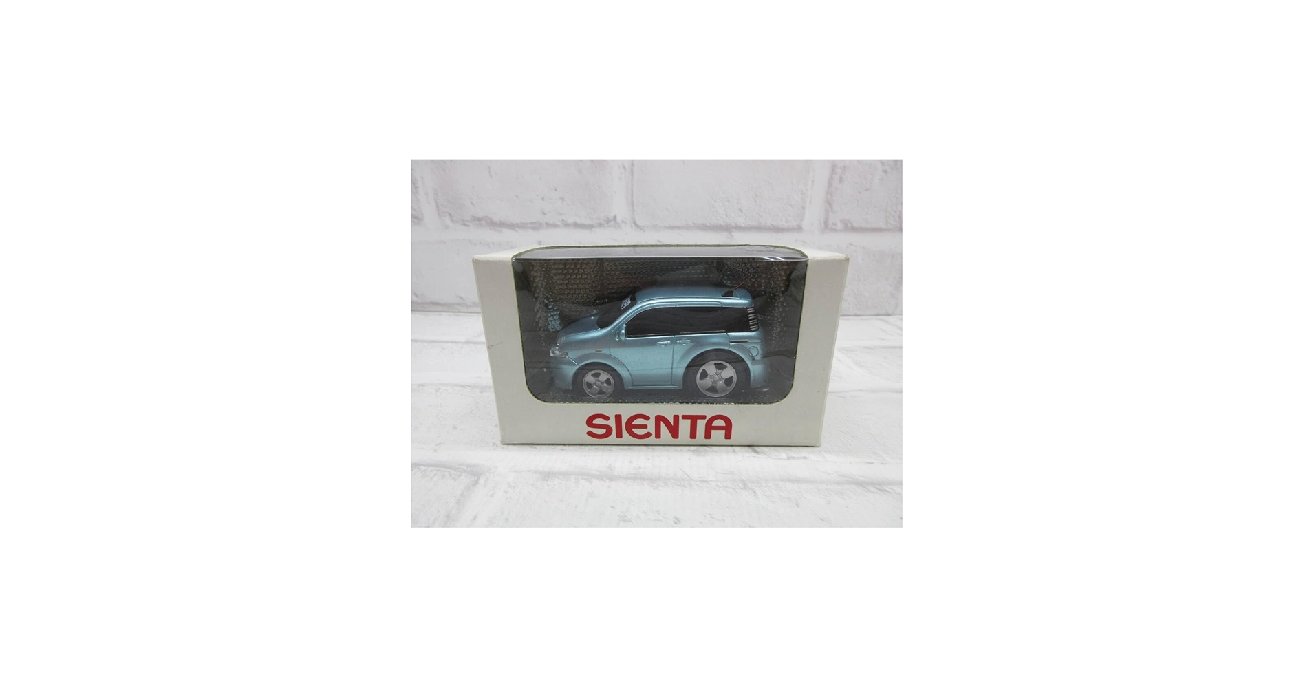 Amazon.co.jp: ミニカー 初代シエンタ SIENTA アクアマイカメタリック