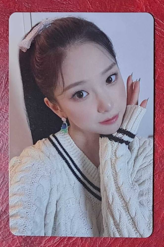 Amazon.co.jp: Kep1er ユジン FLY-UP トレカ Yujin CLC kepler