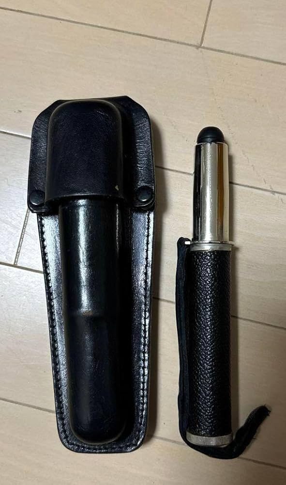 Amazon.co.jp: ノーベル工業 警棒ケース 革製 黒 : ホビー