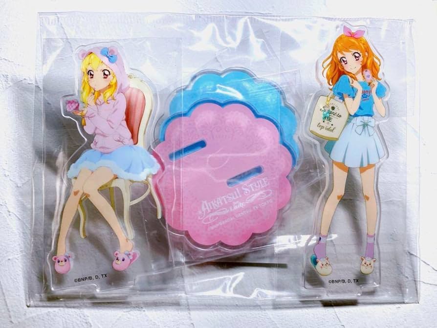 Amazon.co.jp: アイカツ アクリルスタンド お部屋ver 星宮いちご 大空