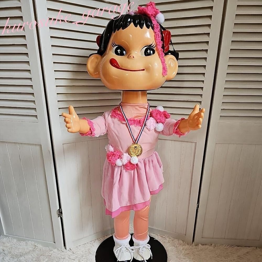 Amazon.co.jp: 不二家ペコちゃん店頭ペコちゃん人形等身大ペコちゃん