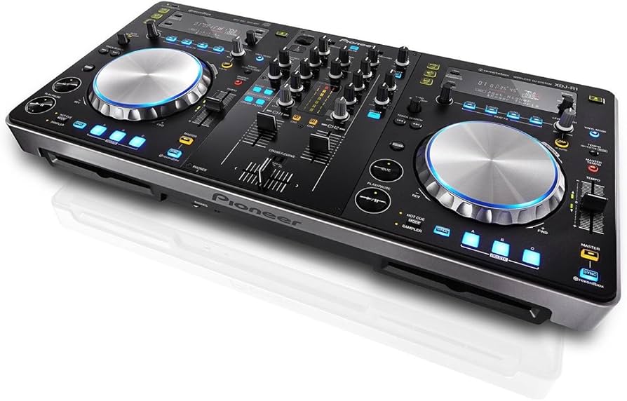 Amazon | Pioneer ワイヤレスDJシステム XDJ-R1 | DJコントローラー