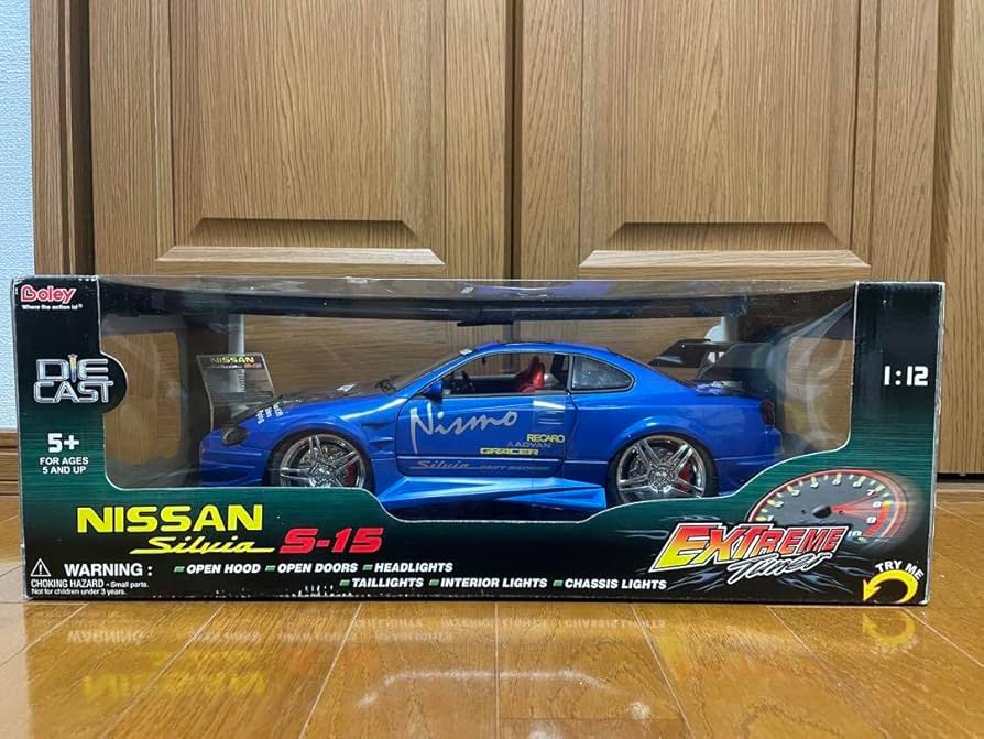 Amazon.co.jp: 希少 KENTOYS EXTREME TUNER S15シルビア 1 12 : おもちゃ