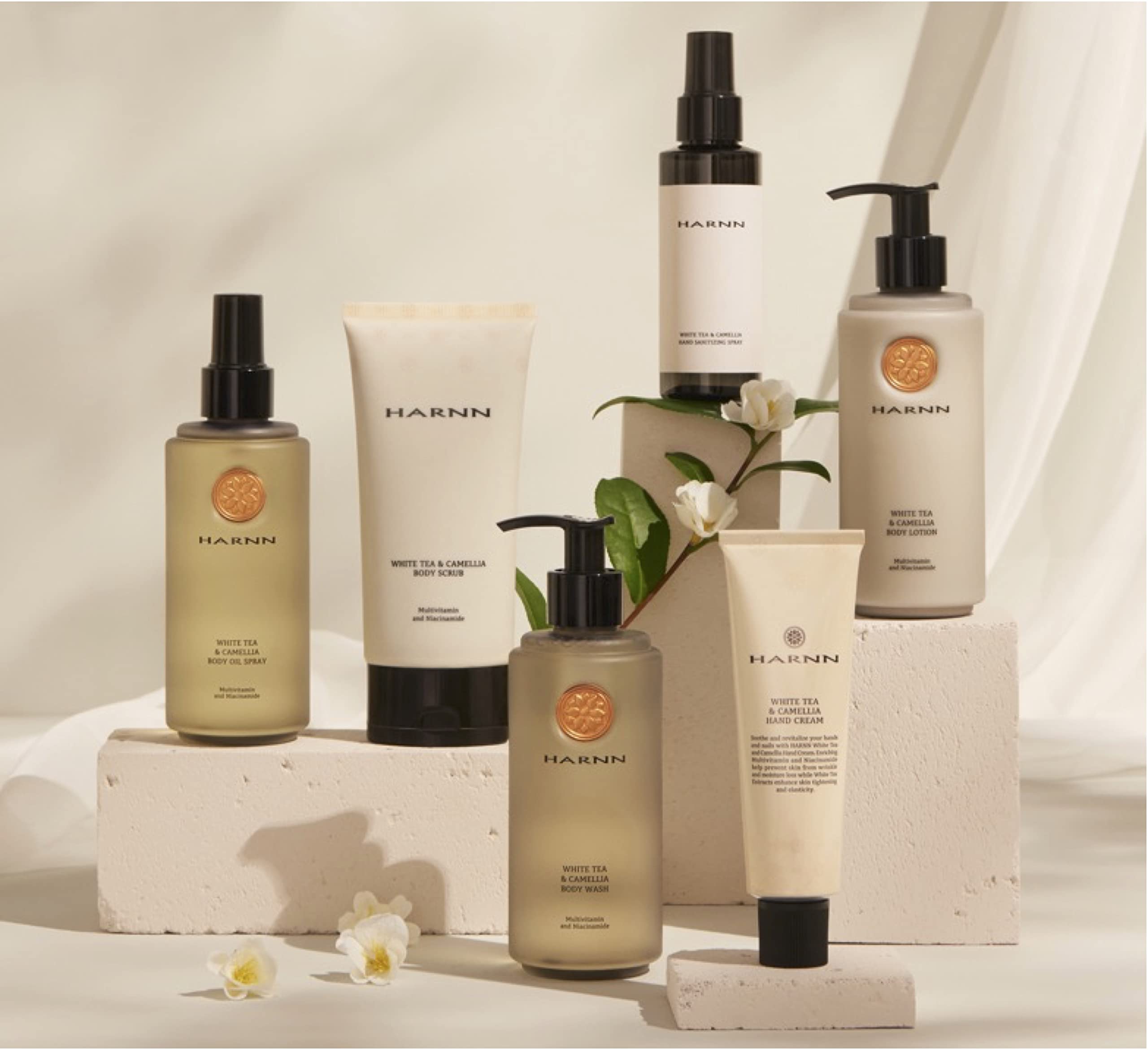 Amazon.co.jp: HARNN White Tea & Camellia Body Oil Spray with White