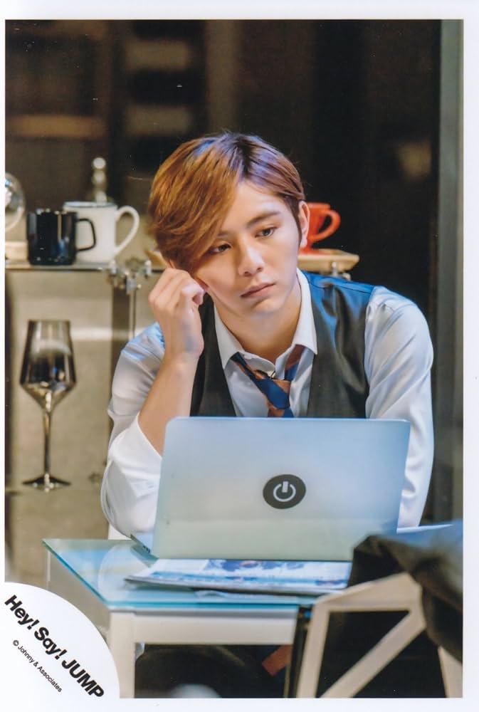 Amazon.co.jp: Hey! Say! JUMP 公式生写真 （山田涼介）HY00095 : おもちゃ