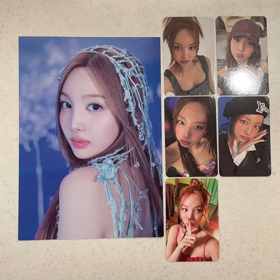 Amazon.co.jp: TWICE ナヨン NA DIVE トレカセット : おもちゃ