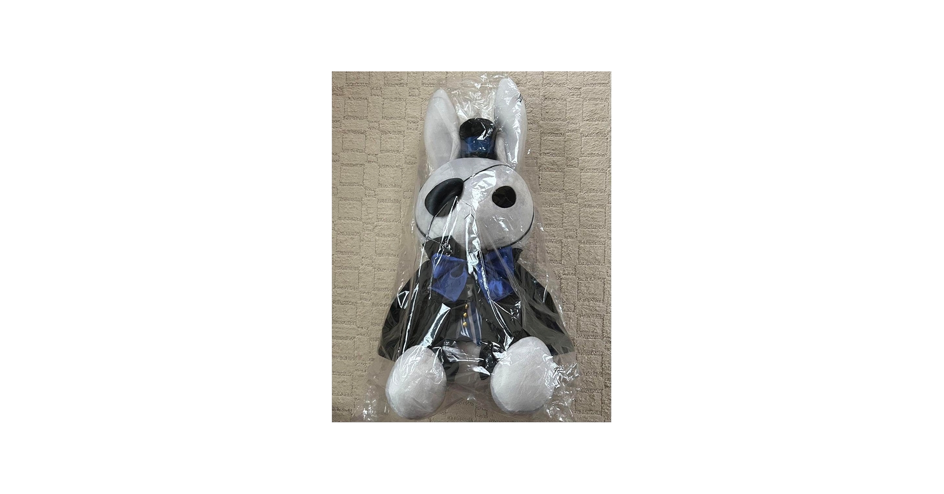 Amazon.co.jp: 黒執事 ビッグ ビターラビット : おもちゃ