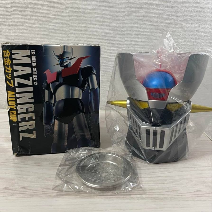 Amazon.co.jp: マジンガーZ 合金カップ マグカップ 灰皿 レア : ホーム