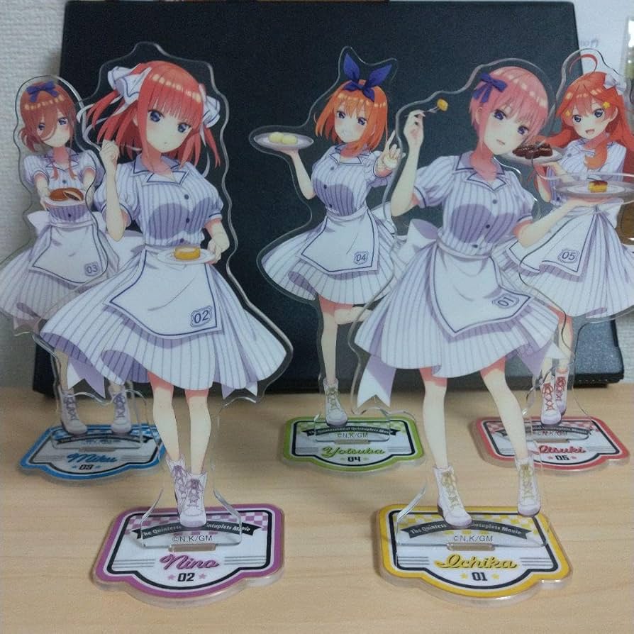 Amazon.co.jp: 五等分の花嫁 ローソンコラボアクリルスタンド : 楽器