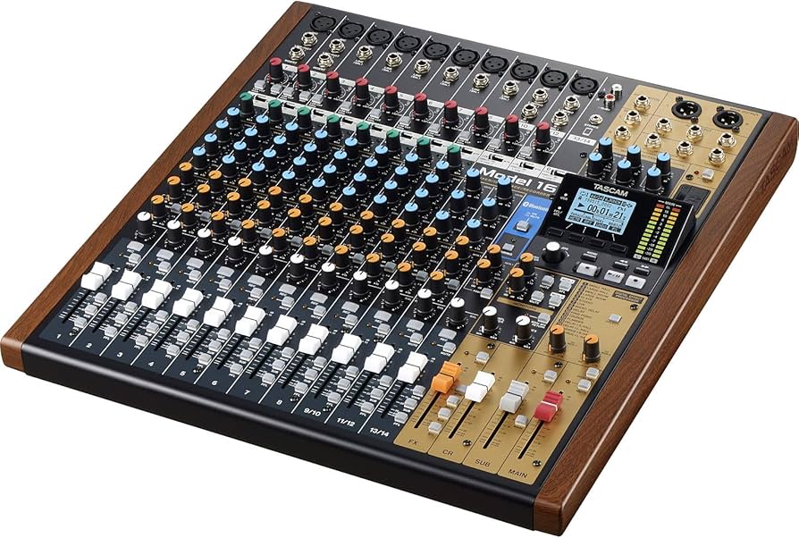 Amazon | TASCAM(タスカム) Model 16 16トラックレコーディング