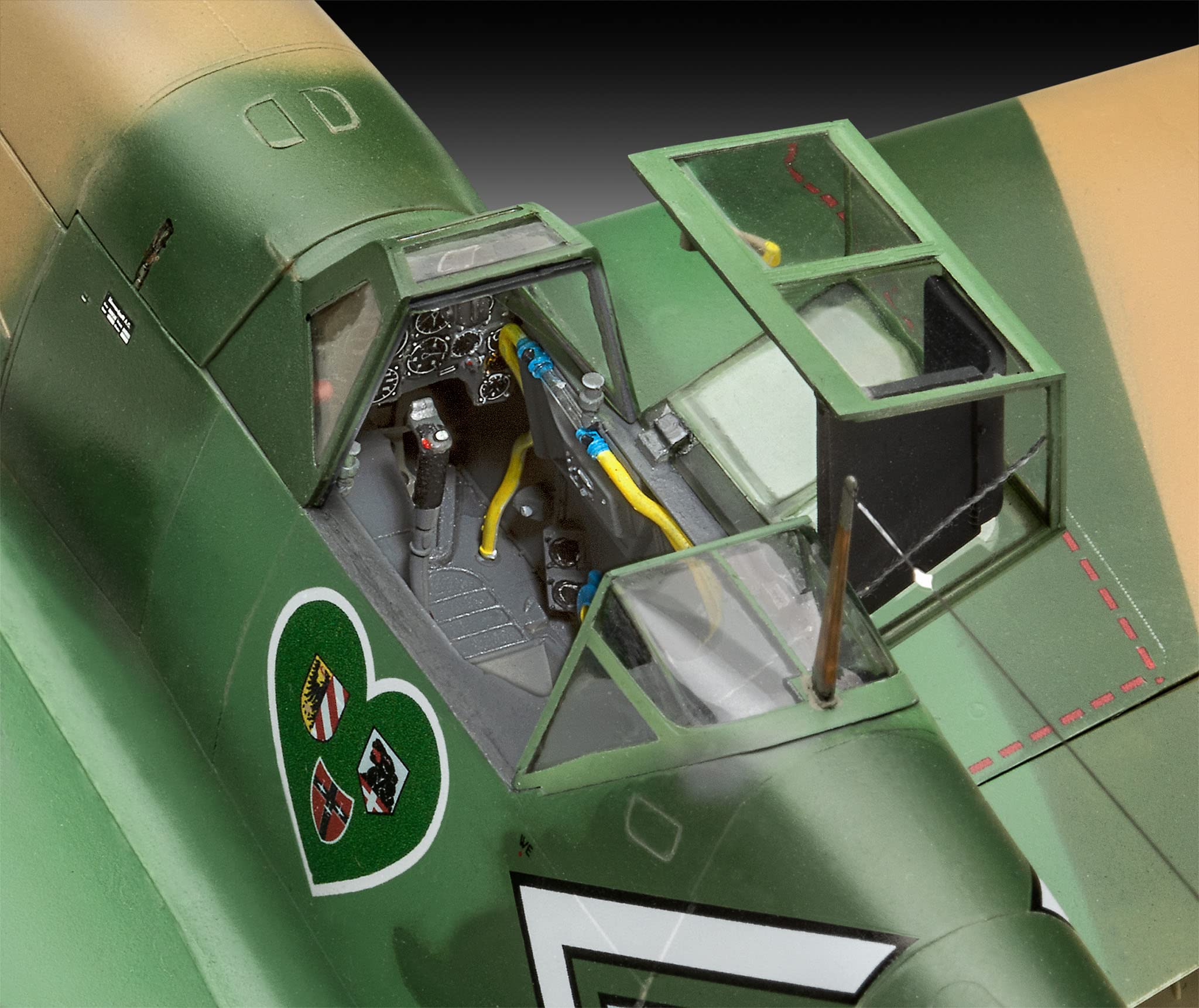 Amazon | ドイツレベル(Revell) 1/32 ドイツ空軍 メッサーシュミット