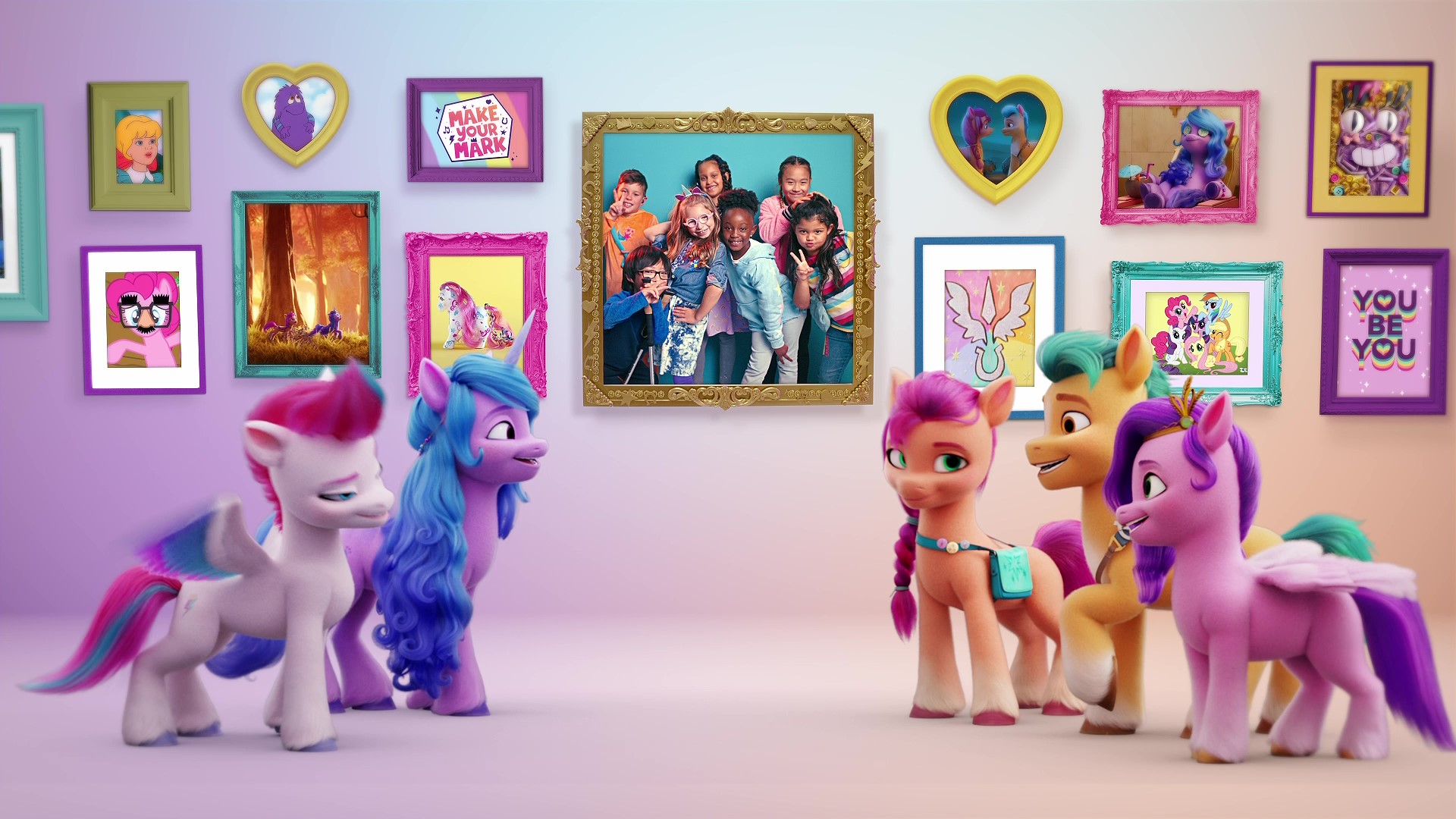 Amazon.com: My Little Pony: A New Generation Movie Royal Racing