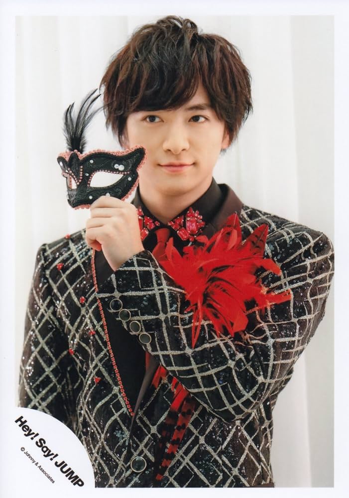 Amazon.co.jp: Hey! Say! JUMP 公式生写真 （知念侑李）HC00035 : おもちゃ