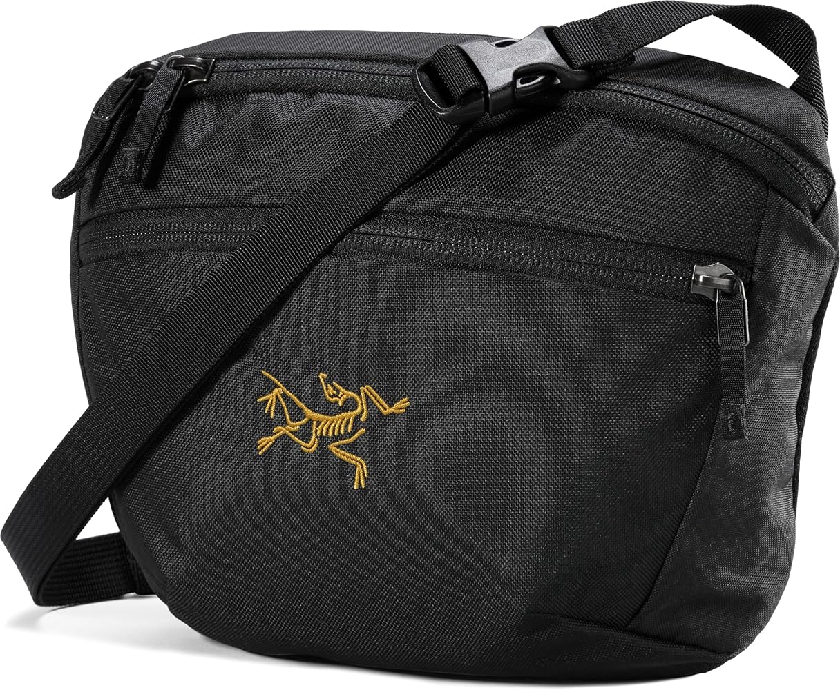 Amazon.com: Arc'teryx Mantis 2 Waist Pack Unisex | Versatile 2.5L