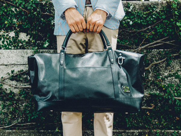 ボストンバッグ 製造証明書、鍵、保管袋 付き Amazon.co.jp: 書類収納