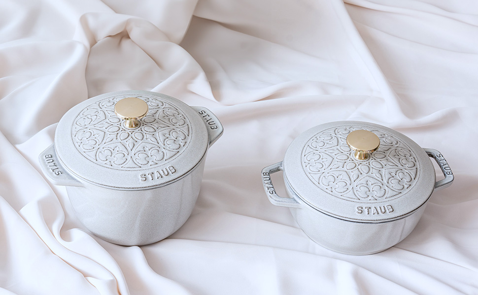 Amazon｜ストウブ(Staub) 「 ラ・ココット de GOHAN リリー