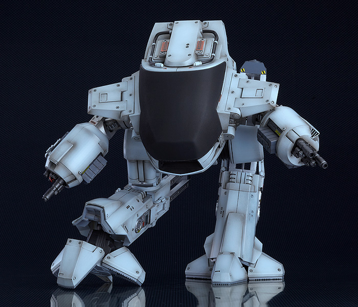 再生産】MODEROID/ ロボコップ: ED-209 プラモデルキット