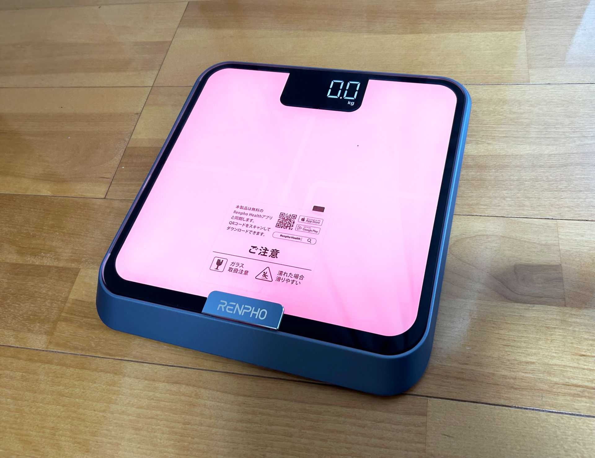 Elis Chroma スマート体組成計」レビュー。iPhoneとアプリで連携|