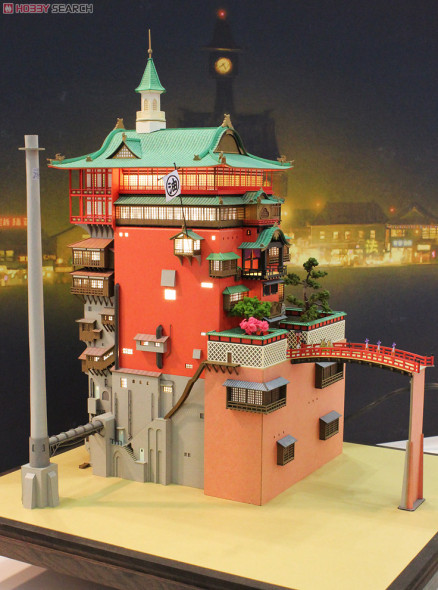 千と千尋の神隠しの油屋を精巧に再現した組み立てキットに惚れた