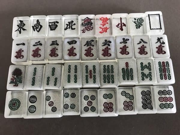 透明鷲巣麻雀牌のおすすめと使い方！粗悪な牌でも17和なら楽しめる