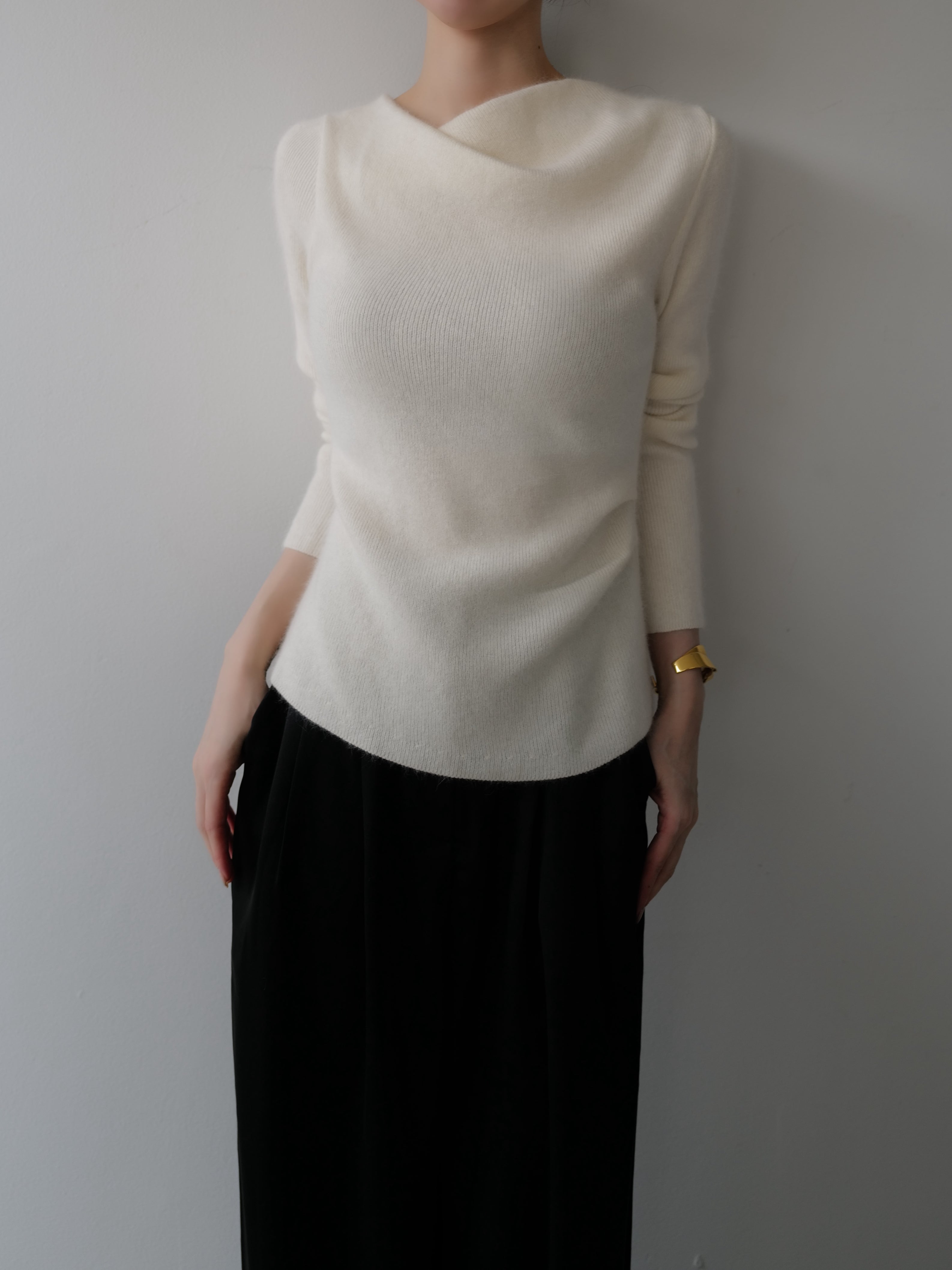 raccoon wool drape neck knit – célon