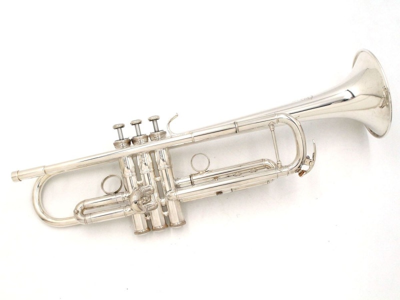 中古】YAMAHA / トランペット YTR-8335RS 銀メッキ仕上げ リバース管