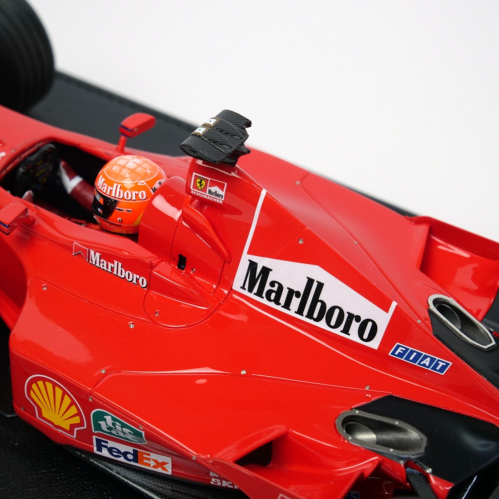 TOPMARQUES 1/18 フェラーリ F2000 2000 日本GPウィナー #3 M