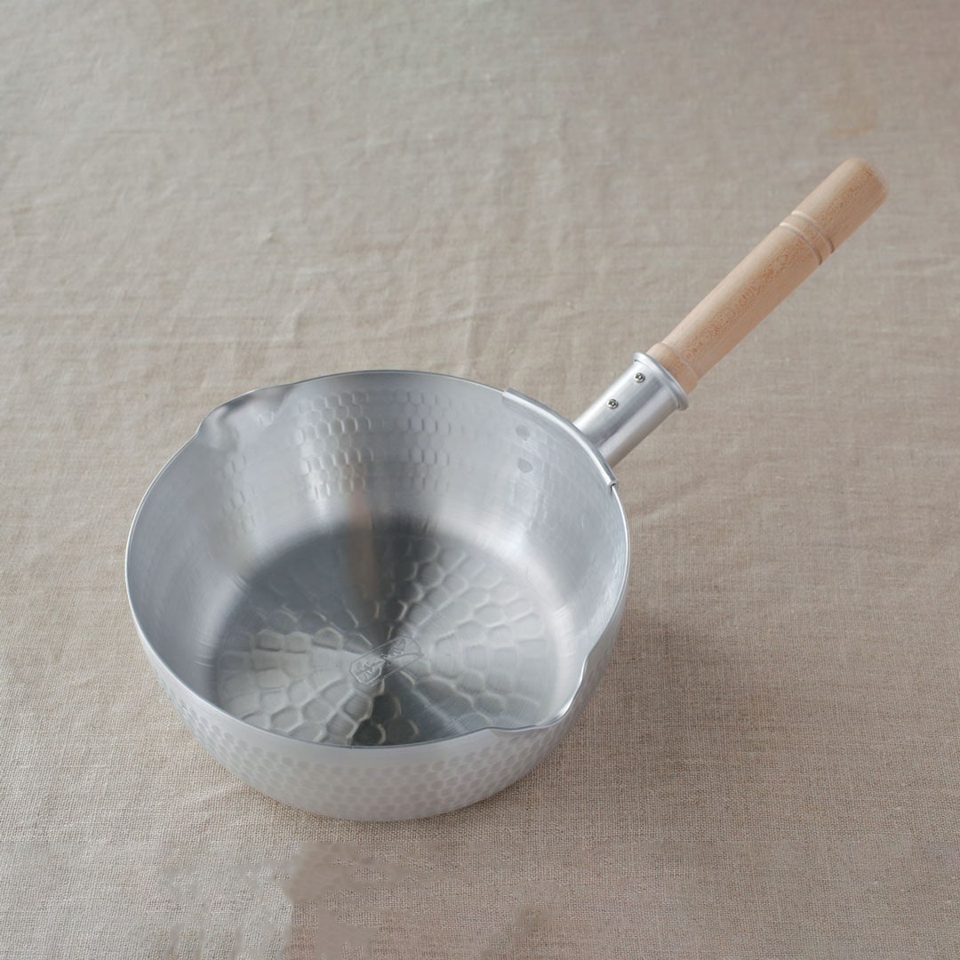 打出雪平鍋 （中尾アルミ製作所） | 鍋 | cotogoto