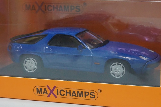 新品 940068124 マキシチャンプス 1/43 ポルシェ 928 S 1979 ブルー