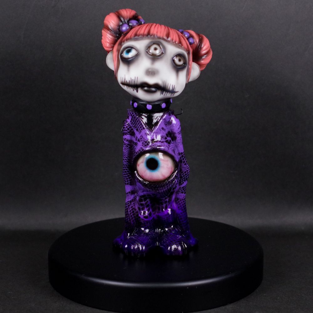 ソフビ/悪玉菌製造工場/MeeeeeYo（墓場のVIOLET JOKER）｜墓場の画廊