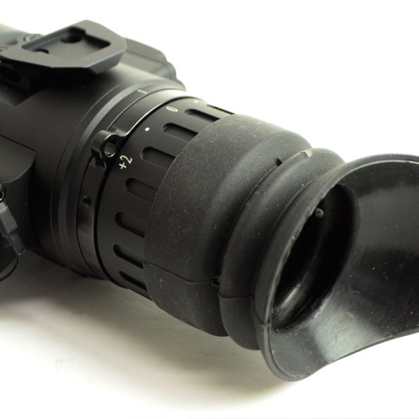 ARROW OPTICS Trijicon IR Patrolタイプ ナイトビジョン ズーム機能