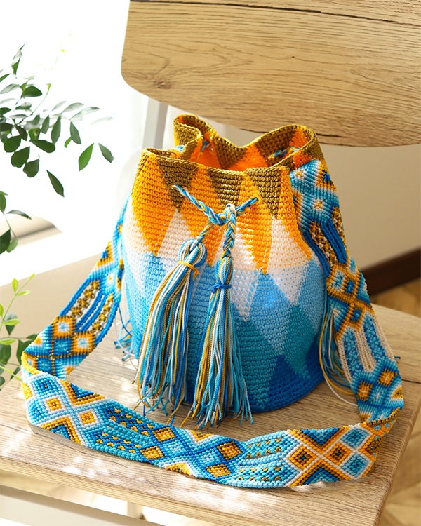 tesoro / ミサンガクロシェバッグ マルチカラーB｜テソロ(tesoro)公式通販