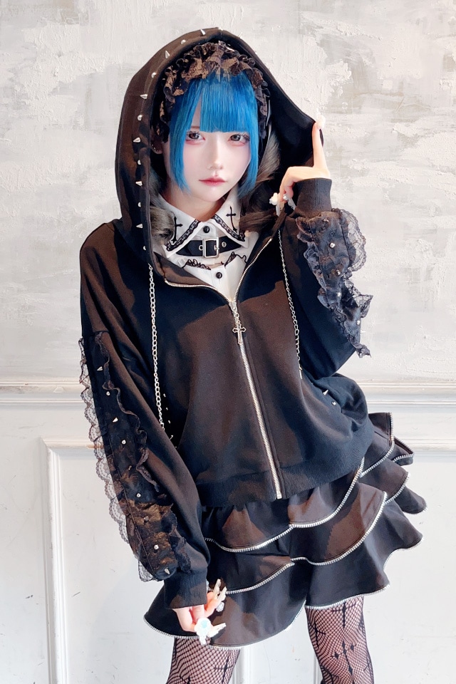 MA*RS】スタッズ付きクロス刺繍ショートパーカー - ブラック size-F