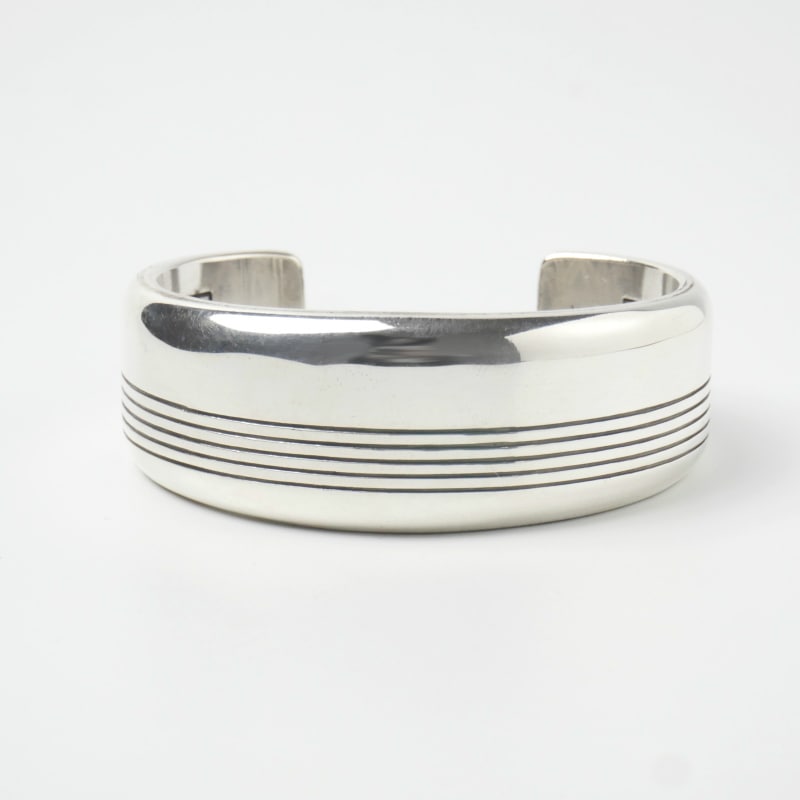 143mm ダンジャクソン ライン×インナーラグ バングル｜マライカ公式通販