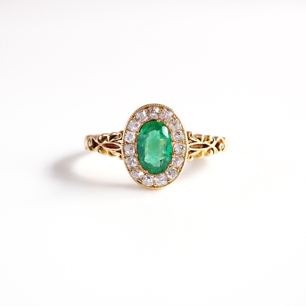 アンティークジュエリー アンティークリング エメラルド ダイヤモンド