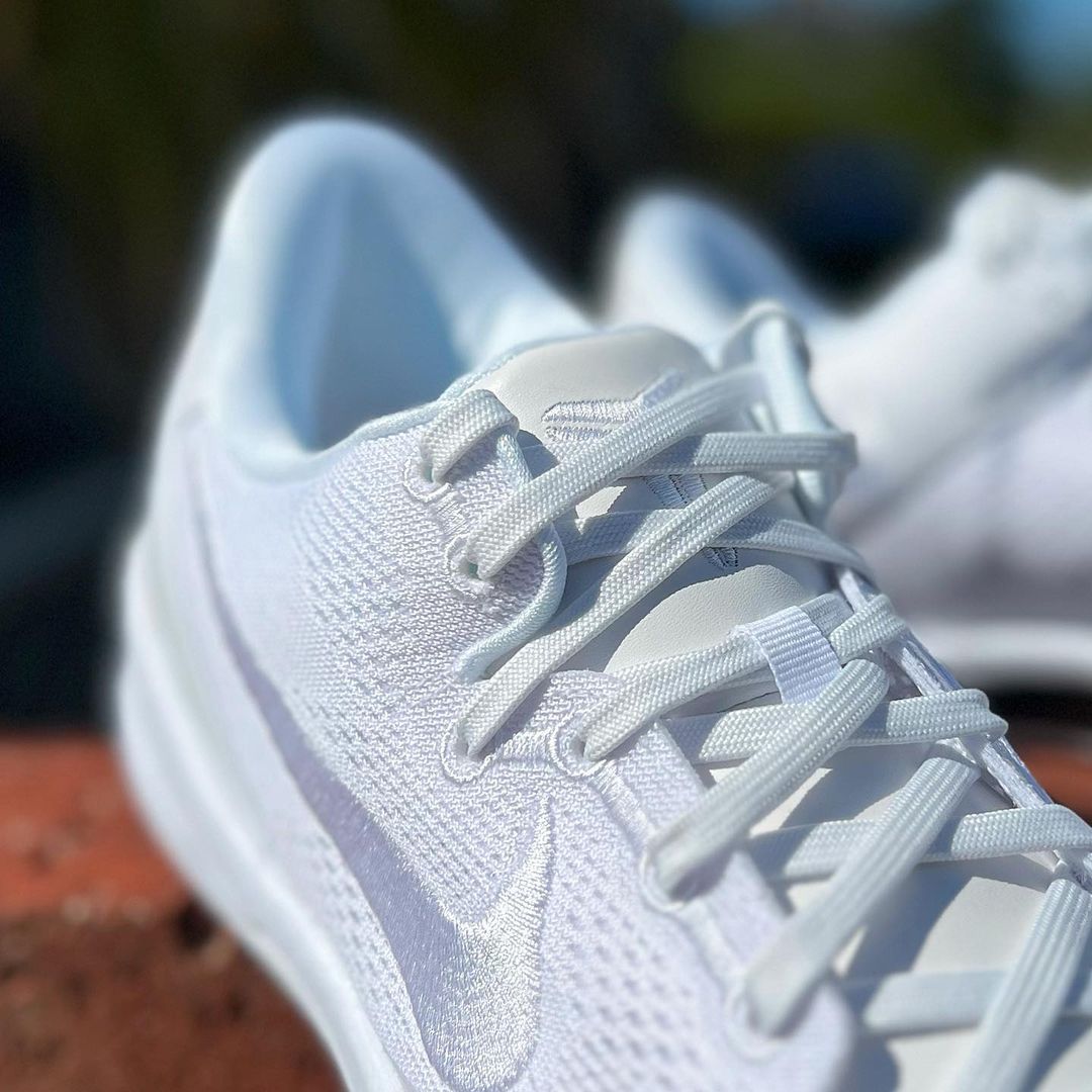 NIKE KOBE VIII PROTRO HALO ナイキ コービー 8 プロトロ ヘイロー